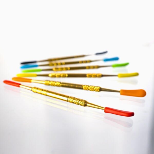 SILICONE TIP DABBER GOLD (VARIOUS TIP COLORS) - Image 3